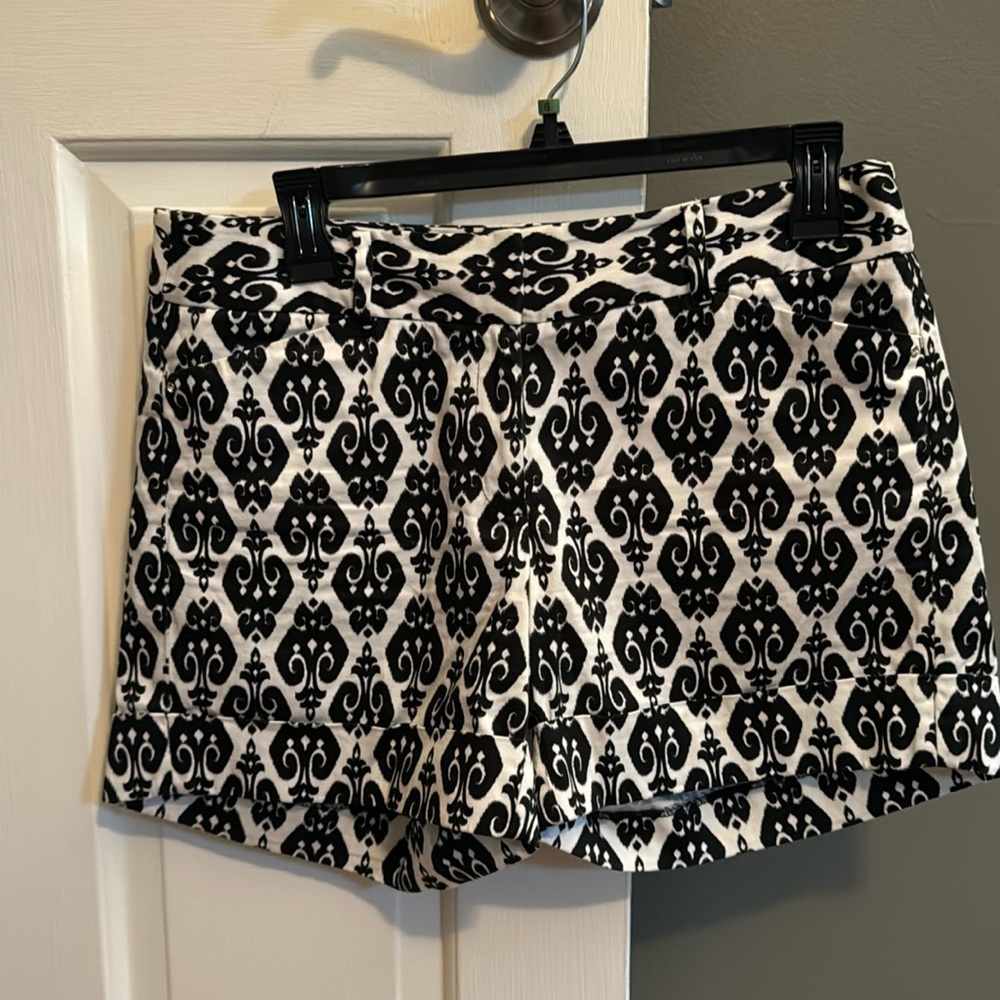 White Black patterns shorts